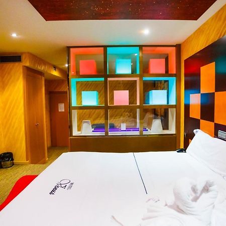 Motel Venus Valladolid Villanubla Eksteriør bilde